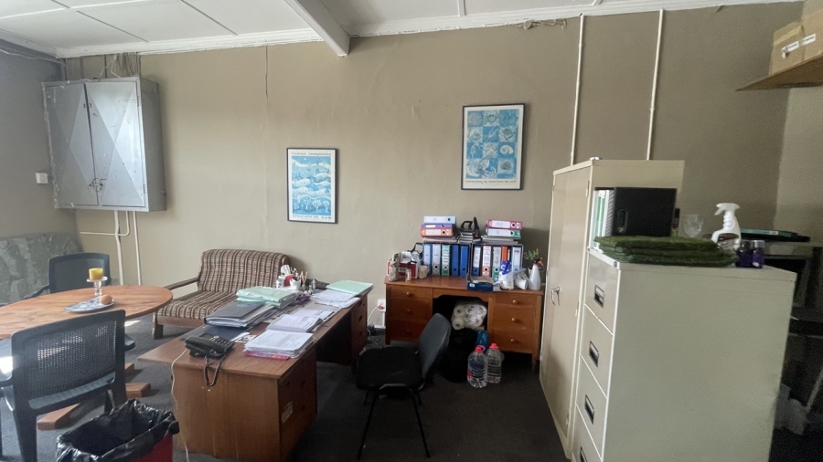 To Let commercial Property for Rent in Diep River Western Cape